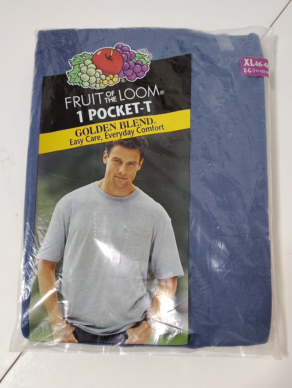 Vintage Fruit of the Loom Blue Pocket T-Shirt - 1 Piece - Size XL